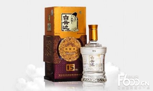 白云邊15年價(jià)格，科技與傳統(tǒng)美酒的完美結(jié)合